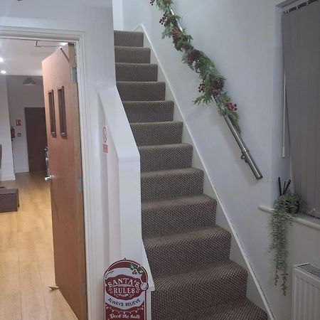 Heartland House, 7 Spacious Bedrooms Sleeps 4 Plus, Near Nec, Jlr,Bhx 버밍엄 외부 사진