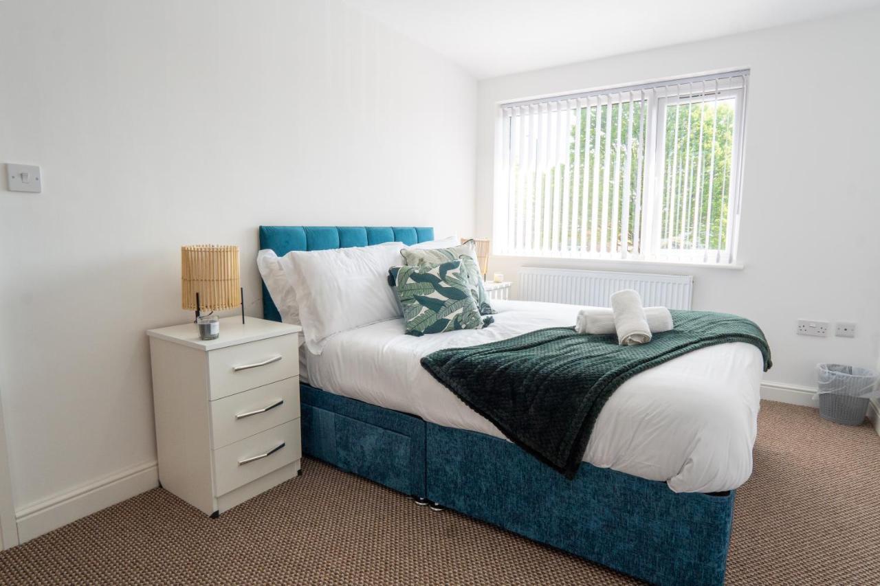 Heartland House, 7 Spacious Bedrooms Sleeps 4 Plus, Near Nec, Jlr,Bhx 버밍엄 외부 사진