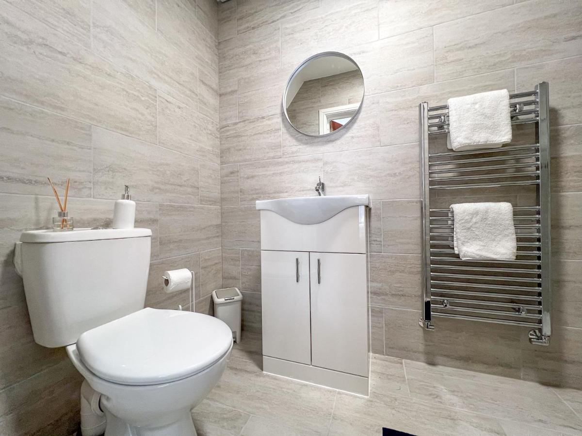 Heartland House, 7 Spacious Bedrooms Sleeps 4 Plus, Near Nec, Jlr,Bhx 버밍엄 외부 사진